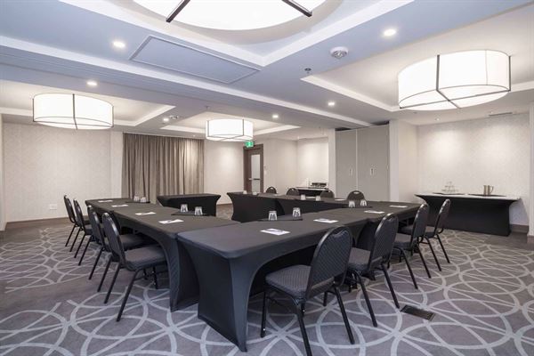 Moxies & Sandman Signature Hotel St. Johns