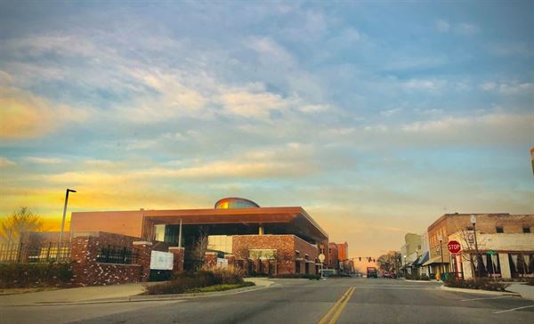 Mississippi Arts & Entertainment Experience