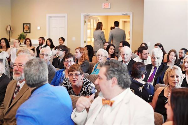 Lake Berkeley Chapel