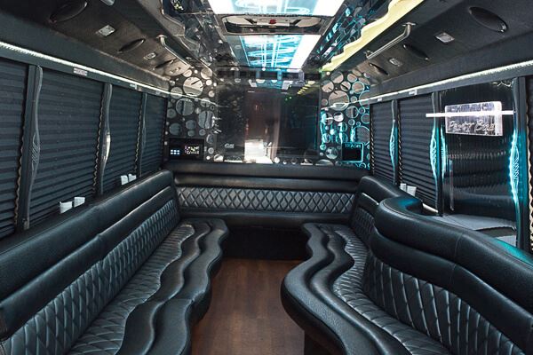 Philly Limousine Bus