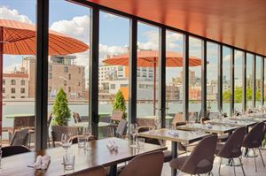 4th Floor Lounge and Pool Deck