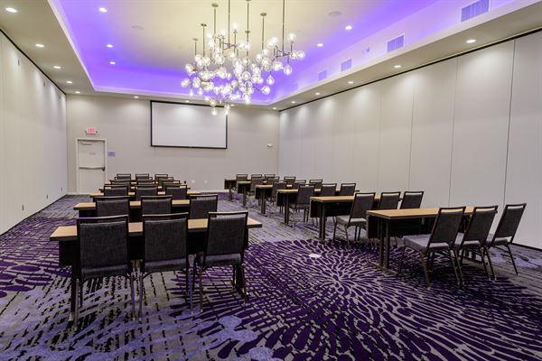 Courtyard by Marriott - Lake Jackson