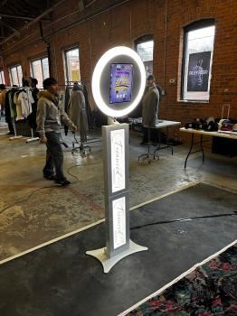 Treasured Moments - Toronto Photobooth