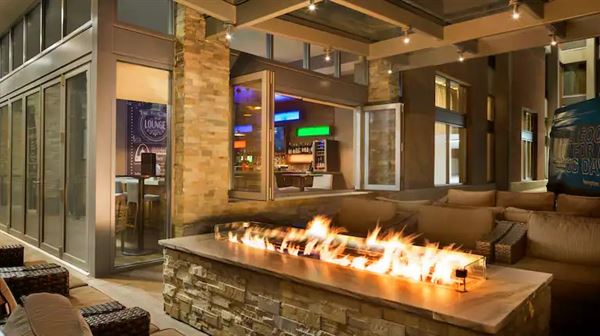 Hampton Inn & Suites Clayton/St. Louis Galleria Area