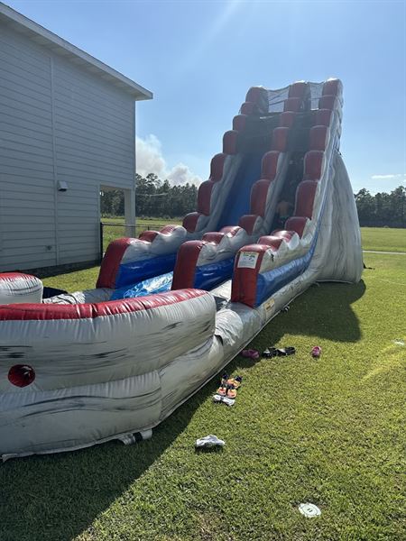 Biloxi Bounce House & Waterslides