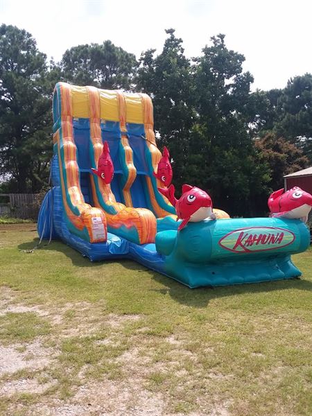 Biloxi Bounce House & Waterslides