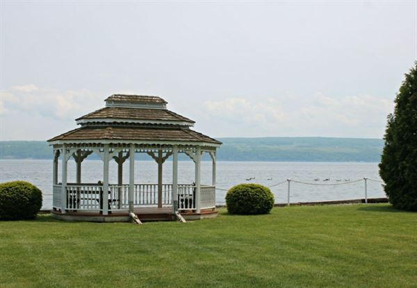 Plum Point Lodge