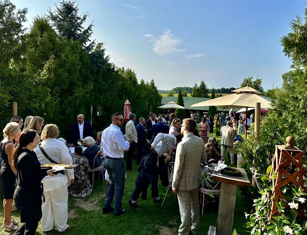 The Eddie Hotel & Farm