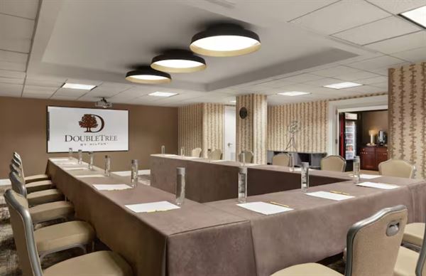 Doubletree by Hilton Mclean Tysons