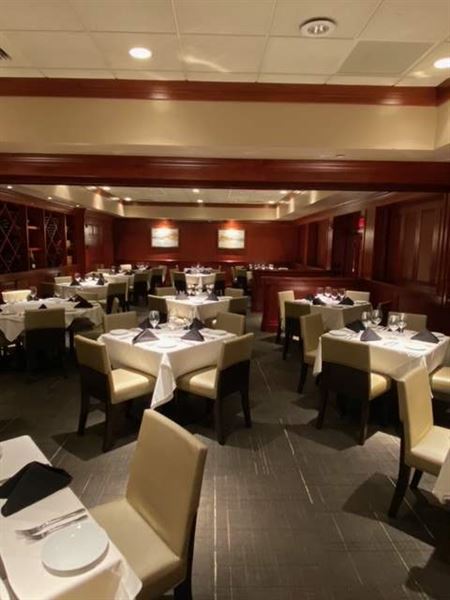 Fleming's Prime Steakhouse & Wine Bar - Radnor
