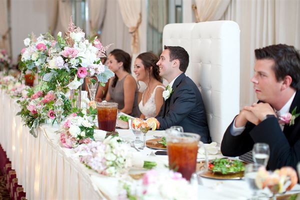 Legendary Genetti Hotel & Suites