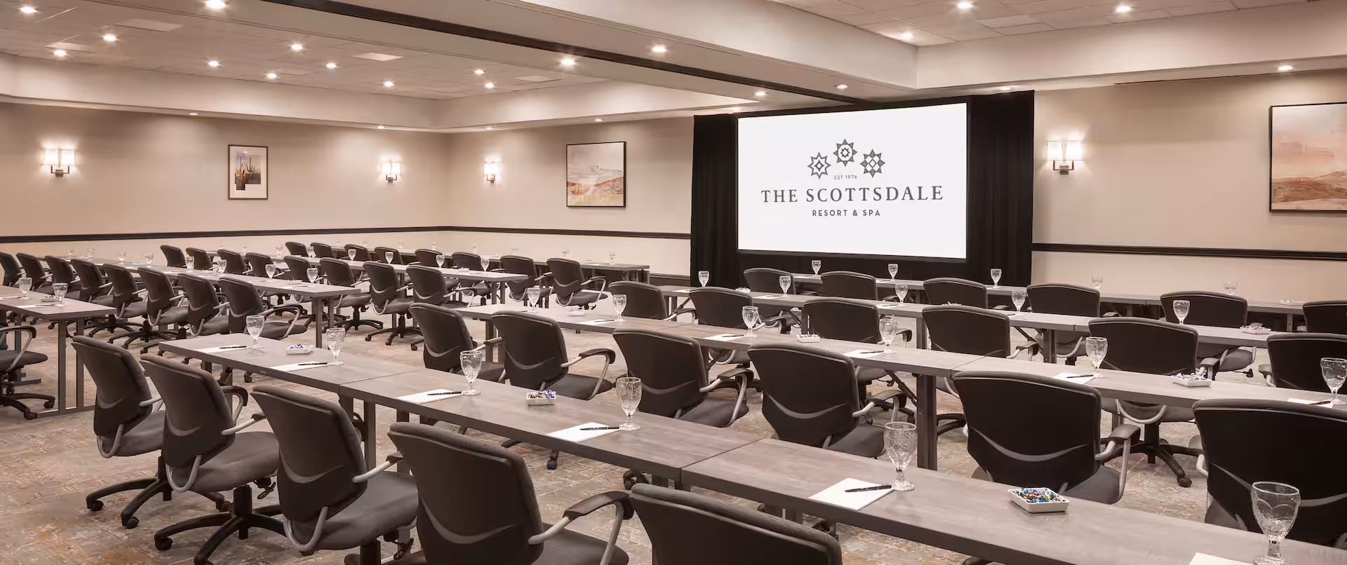 The Scottsdale Resort and Spa, Curio Collection by Hilton