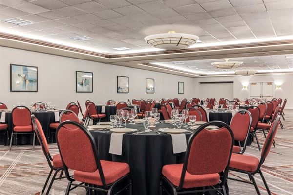 Embassy Suites by Hilton Convention Center Las Vegas