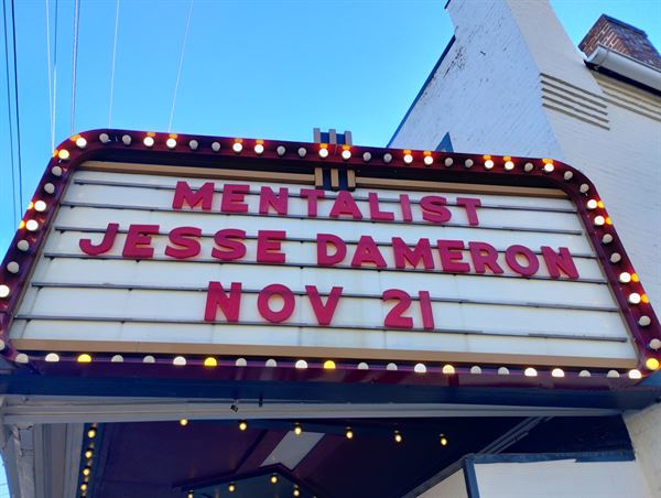 Mentalist Jesse Dameron