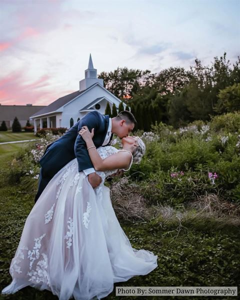 Zuccaros Banquets & Catering