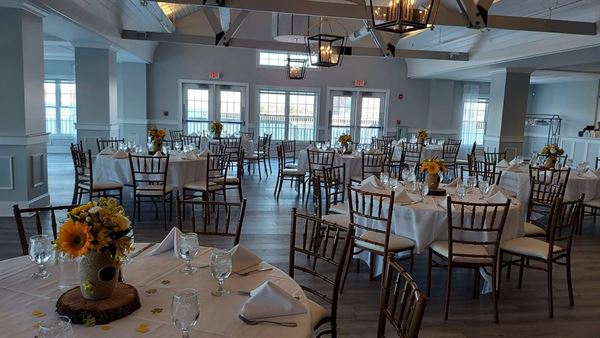 The Cove Restaurant & Marina