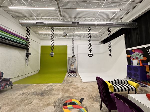 Cyan Miami Photo Studio