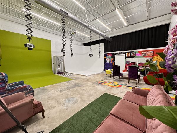 Cyan Miami Photo Studio