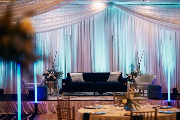 Delta Hotels by Marriott Minneapolis Northeast