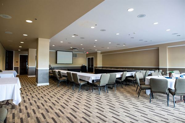 Camden on the Lake Resort, Spa, and Yacht Club