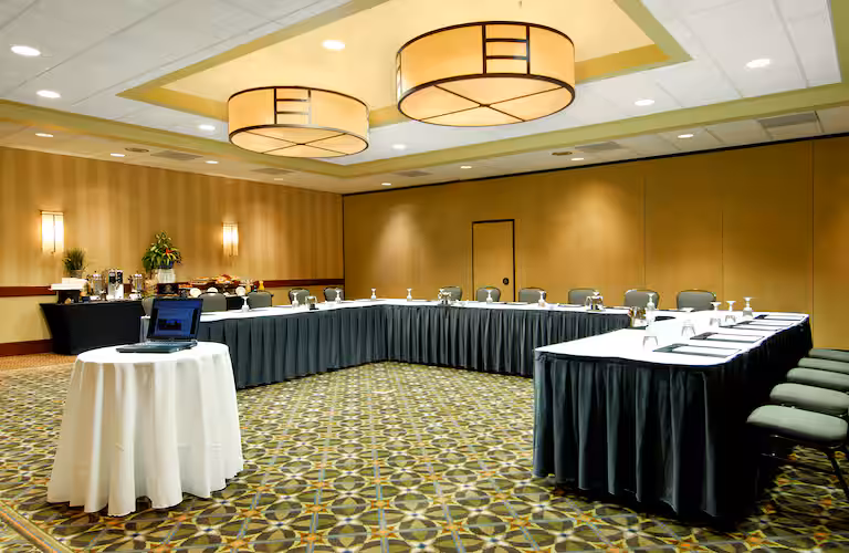 Embassy Suites Piscataway - Somerset