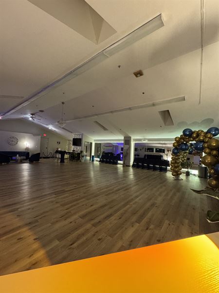 I DREAM DANCE STUDIO