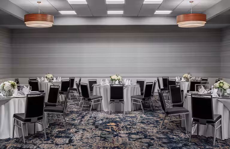 Embassy Suites Nashville - Airport