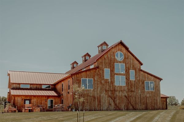 White Oaks Barn