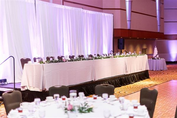 Wedding Studio at Radisson Plaza Hotel