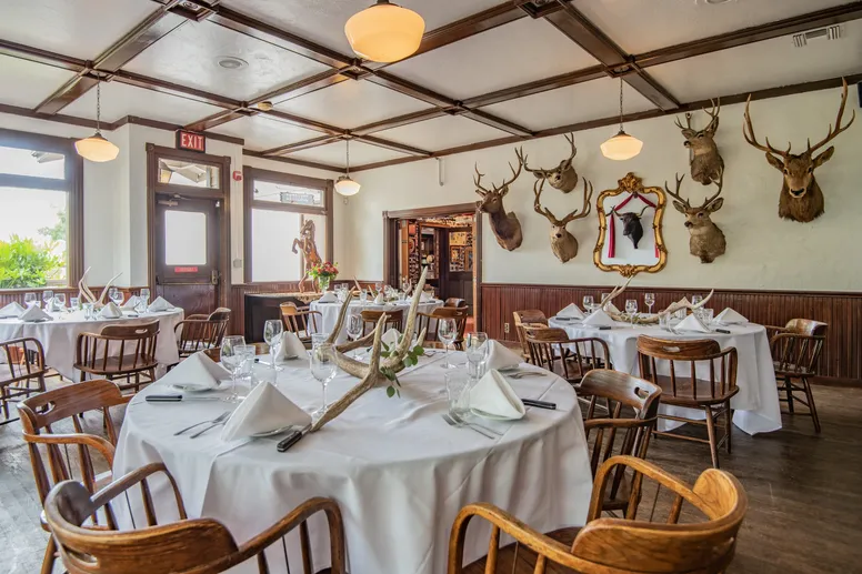 F. McLintocks Saloon Arroyo Grande