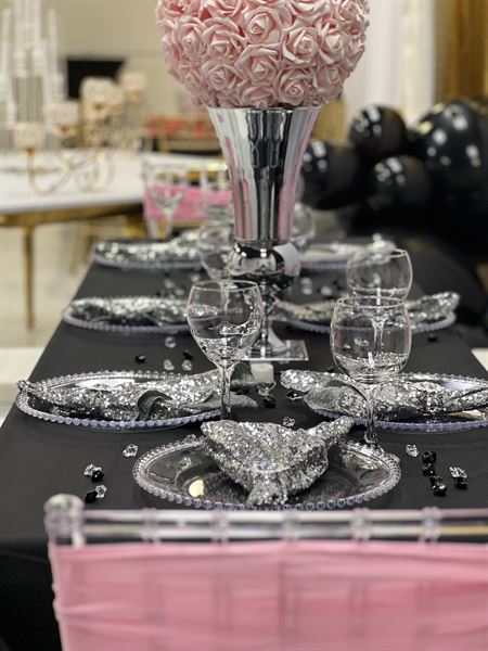 Elegance In Action Decor & Designz, LLC