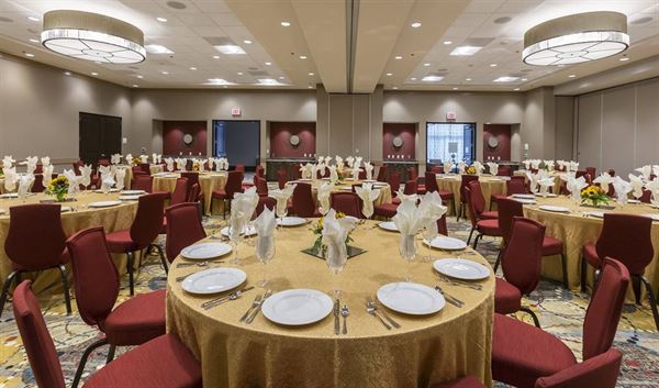 Crowne Plaza Shenandoah/The Woodlands