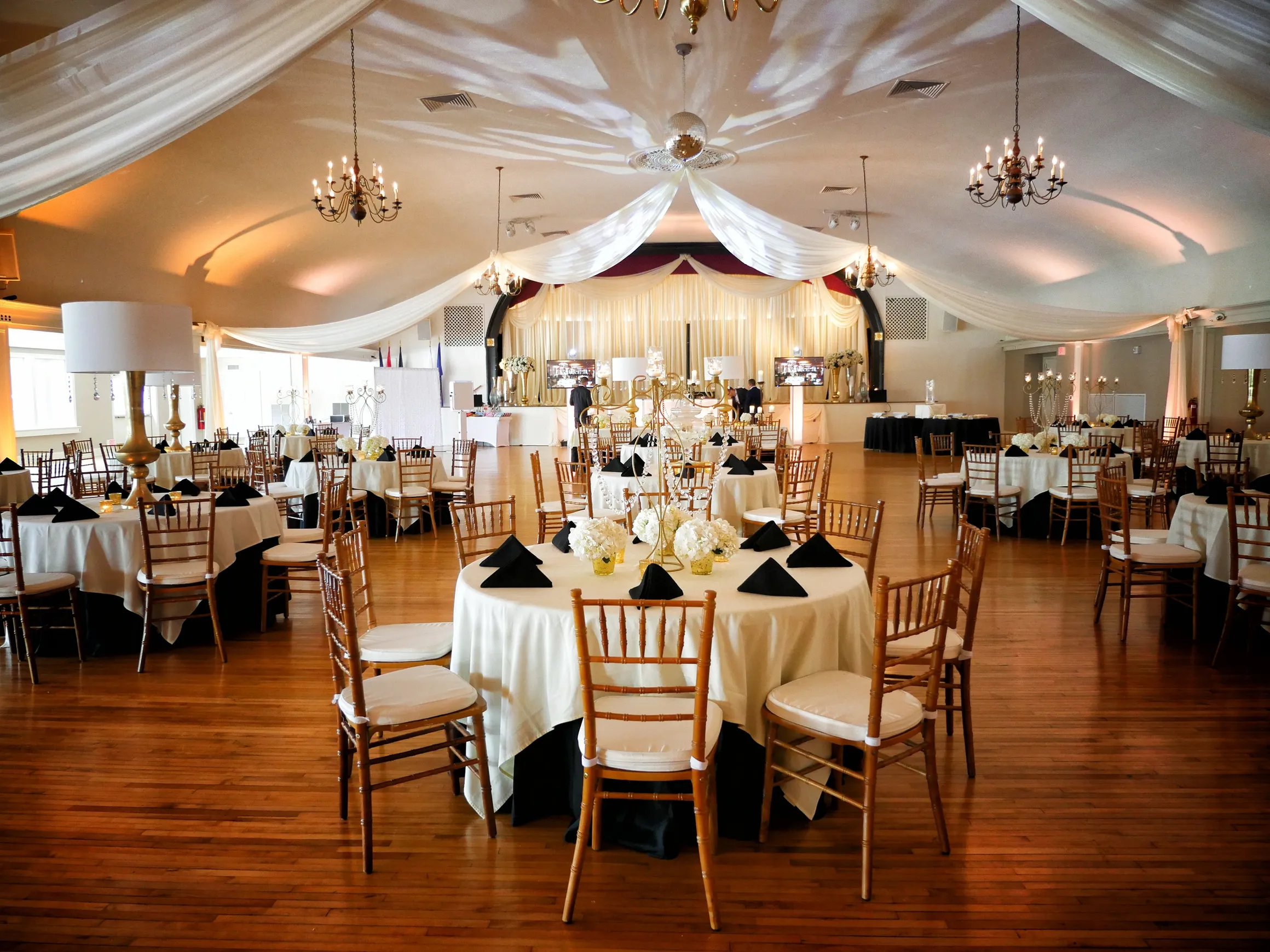 SunnyBrook Ballroom