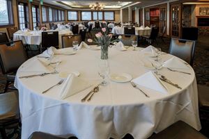 Aspen Room (Upper Level)