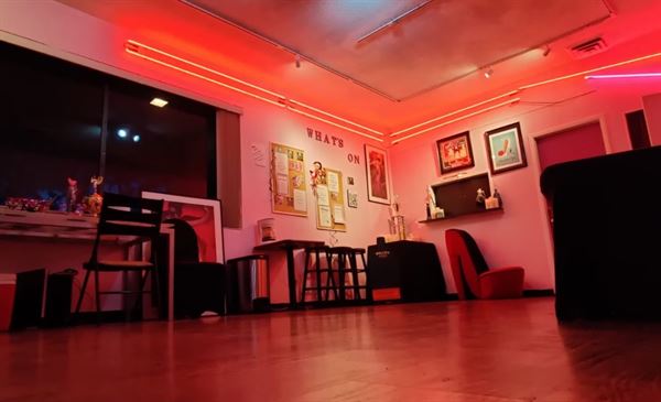 HipTwist Dance Studio LLC