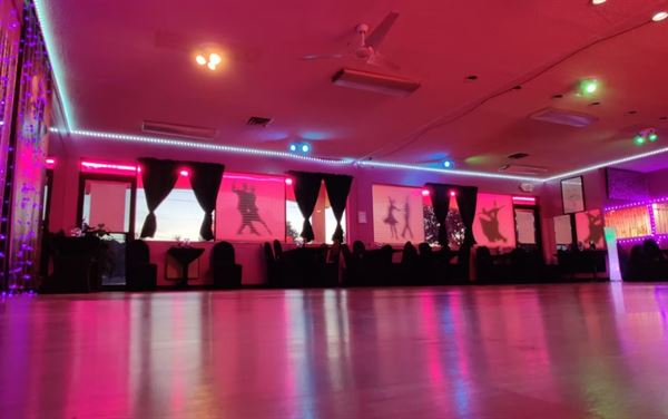 HipTwist Dance Studio LLC