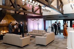 Valleyview Terrace & Fireside Lounge