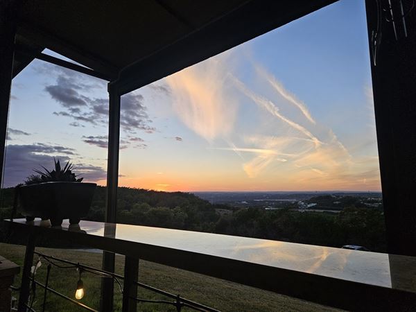 Steiner Ranch Steakhouse