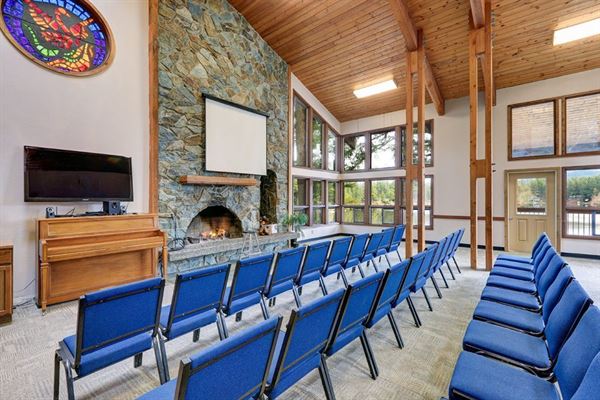 Lake Retreat Spiritual Haven Retreat Center