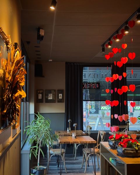 Olympiz Pizza & Spaghetti House II