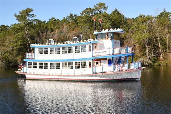 Barefoot Queen Riverboat