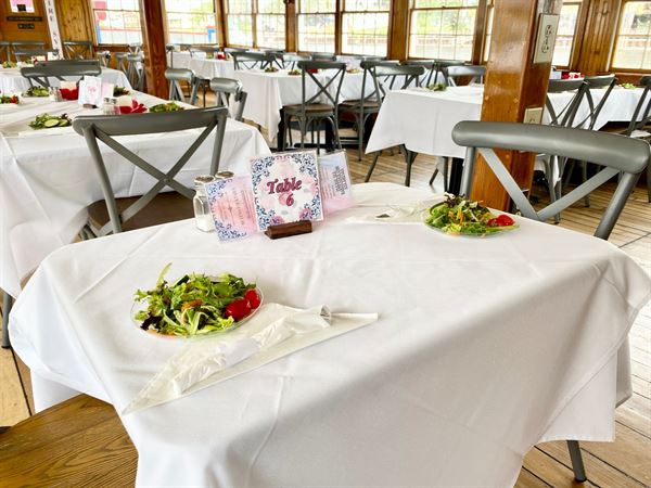 Barefoot Queen Riverboat