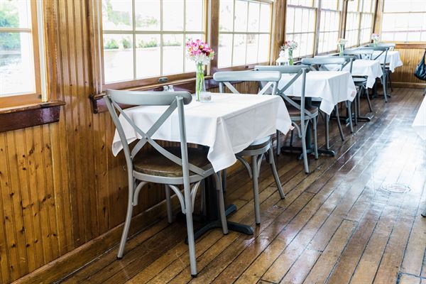 Barefoot Queen Riverboat