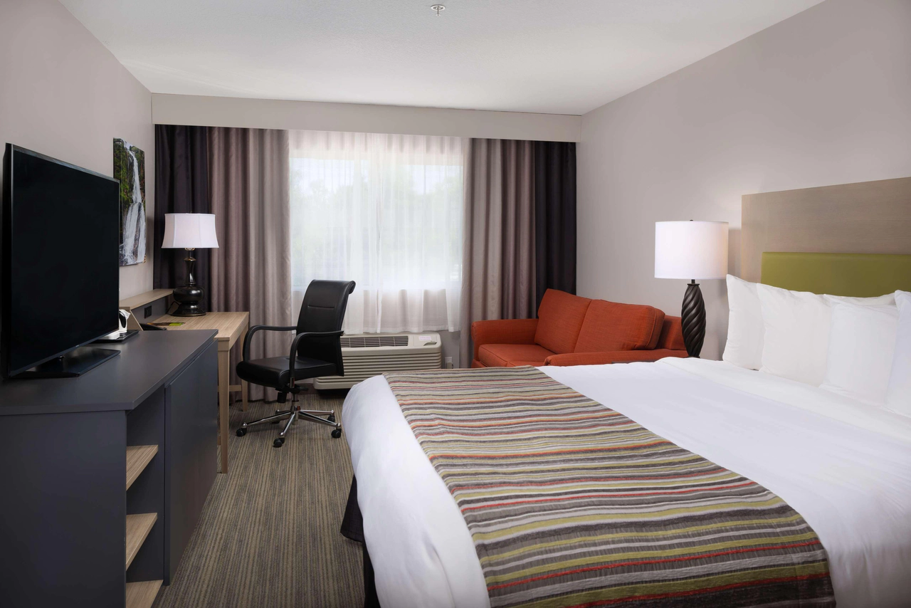 Country Inn & Suites by Radisson PDX