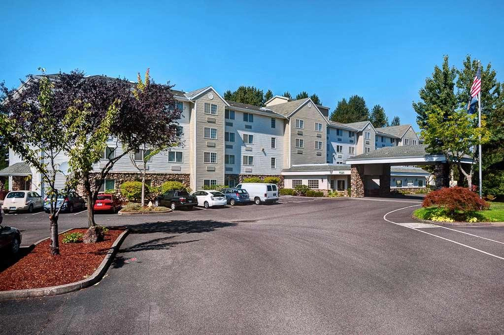 Country Inn & Suites by Radisson PDX