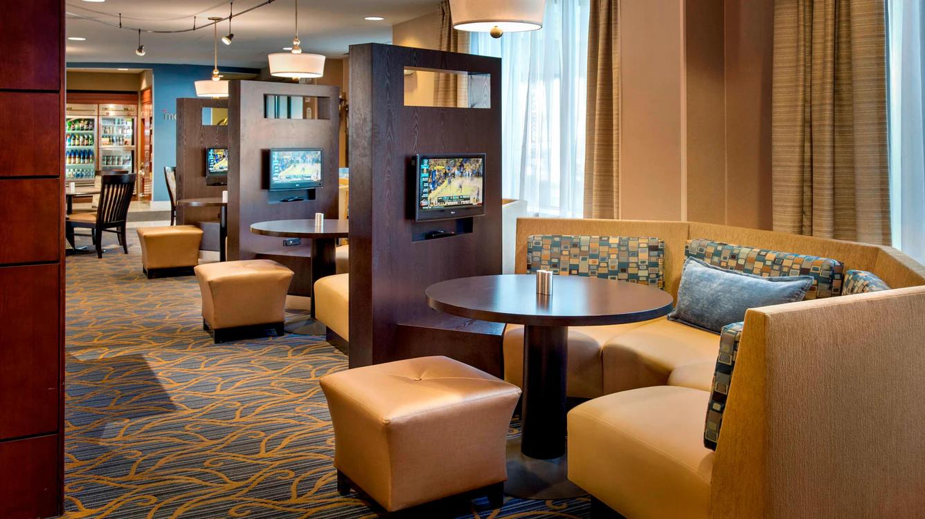 Courtyard Saratoga Springs