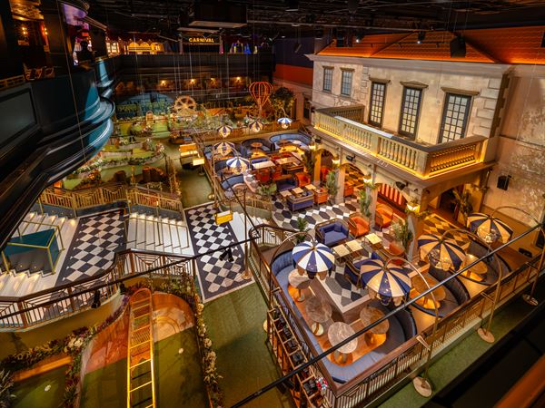 Swingers - The Crazy Golf Club (Las Vegas)