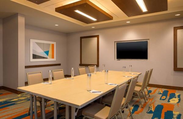 DoubleTree by Hilton Hotel Pittsburgh - Cranberry