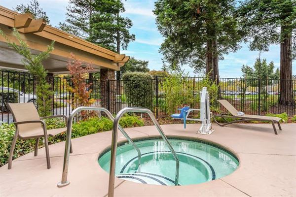 Best Western John Muir Inn