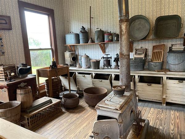 Spindletop Gladys City Boomtown